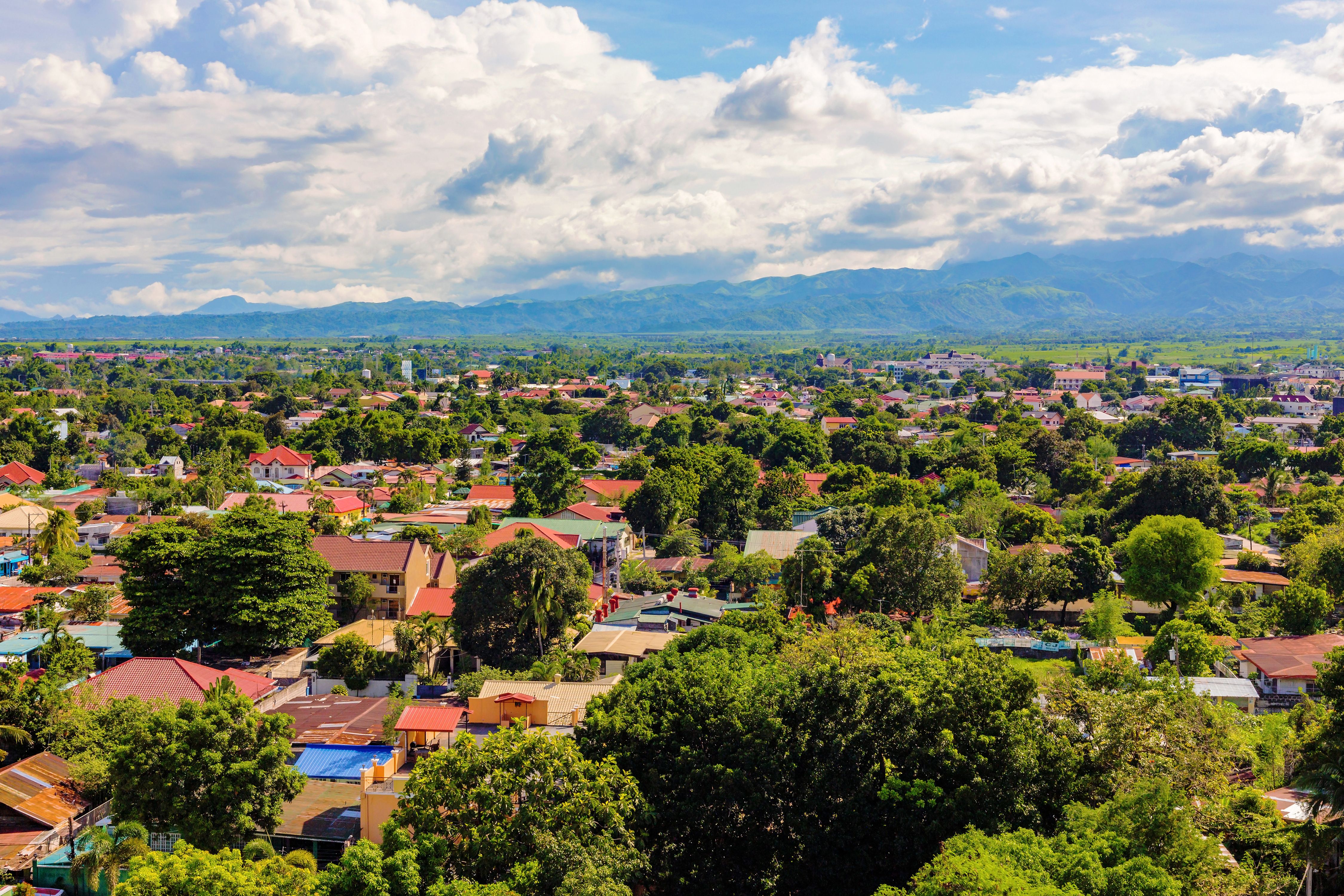 sydney to clark international airport